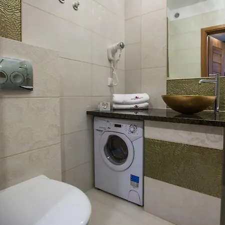 Luksusowe Promenada Gwiazd 28 * مينززدرويه