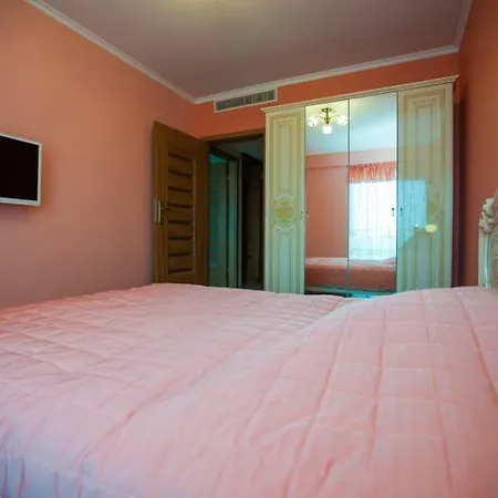 Apartment Luksusowe Promenada Gwiazd 28 *